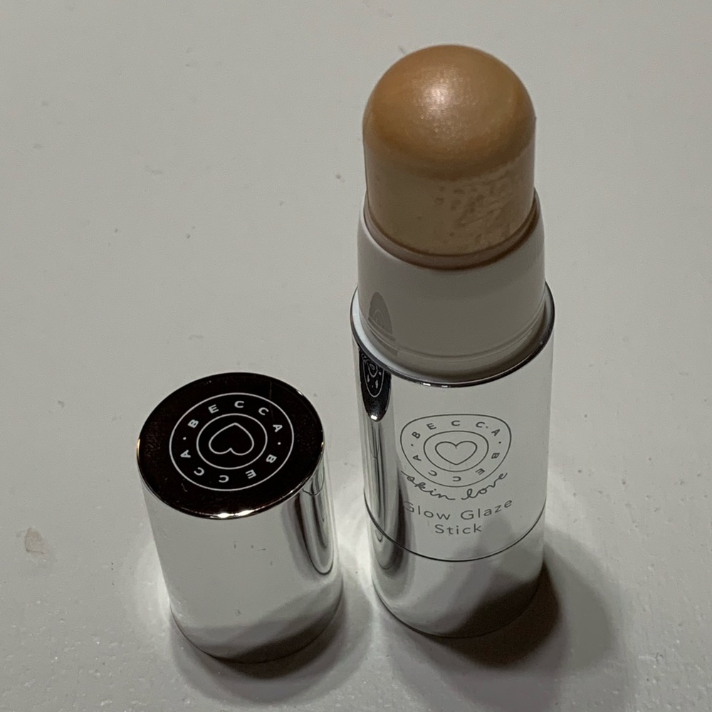 Becca skin love glow glaze stick